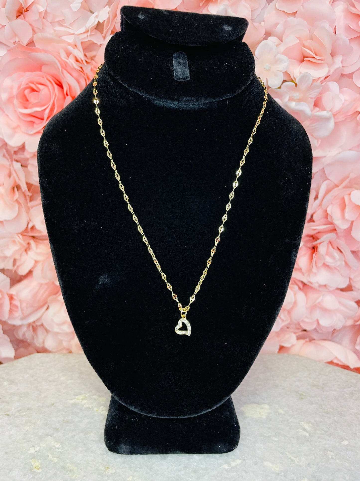 The Hollow Sideways 18k Gold Plated Necklace