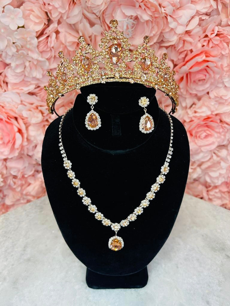 RGS10 Gold with Copper Jewels Crown and Necklace Set